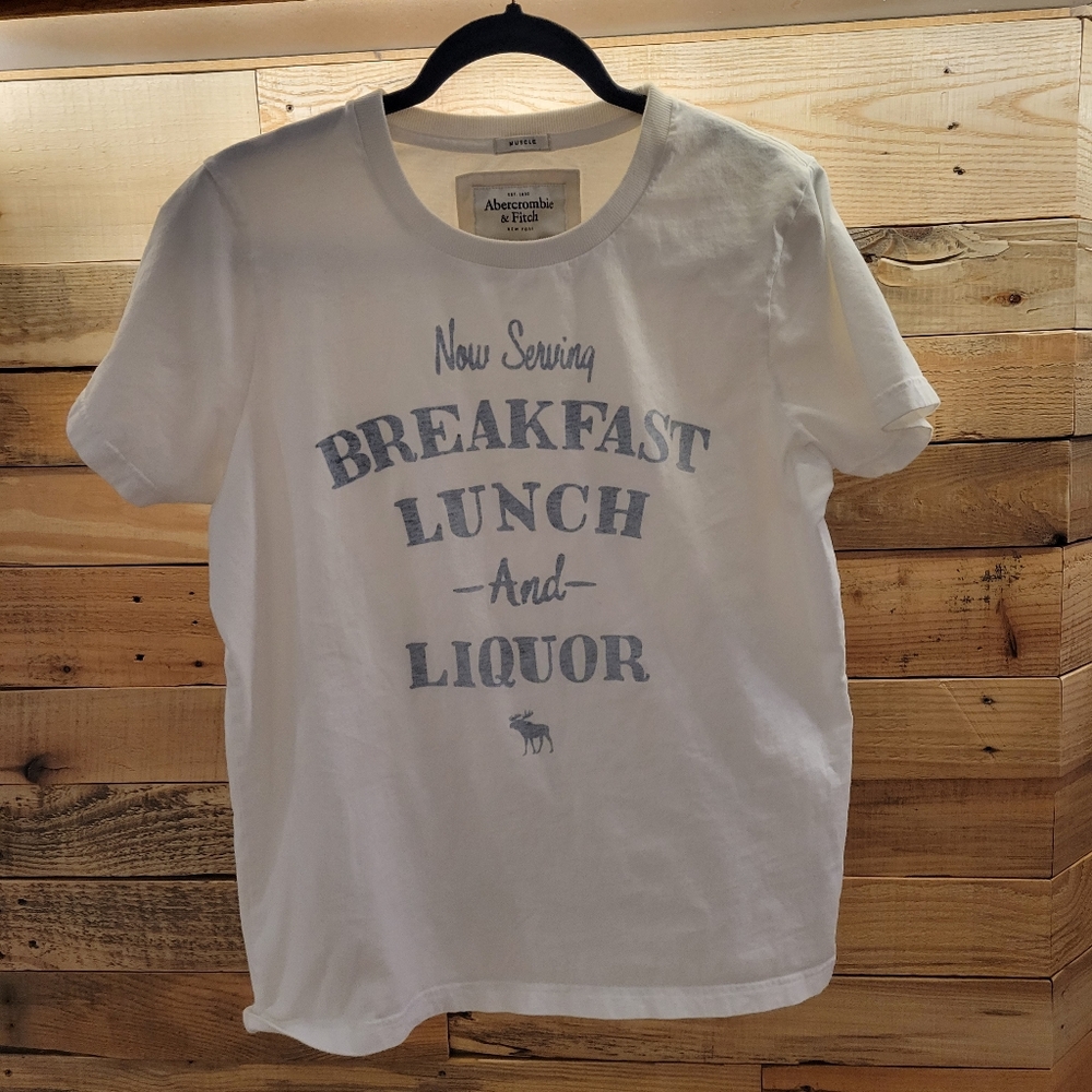 Abercrombie & Fitch T-shirt